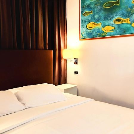 Guest House Cavour 278 Рим Екстер'єр фото