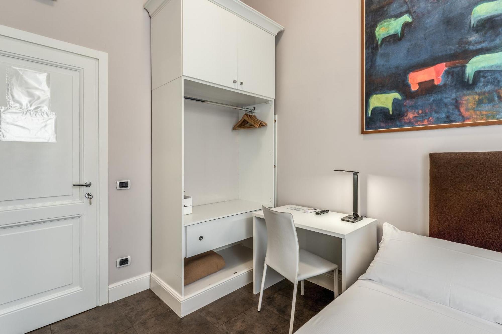 Guest House Cavour 278 Рим Екстер'єр фото