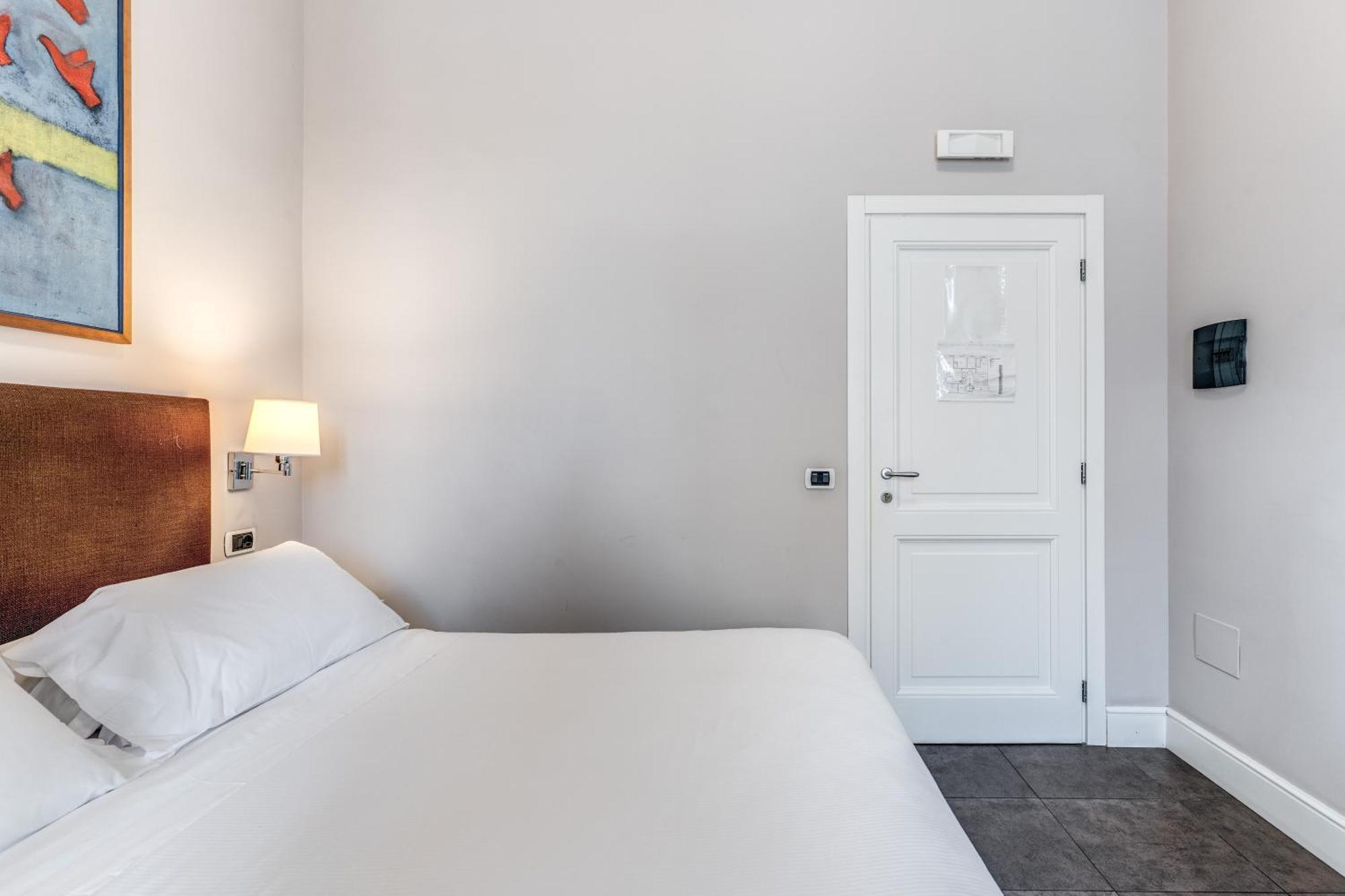 Guest House Cavour 278 Рим Екстер'єр фото